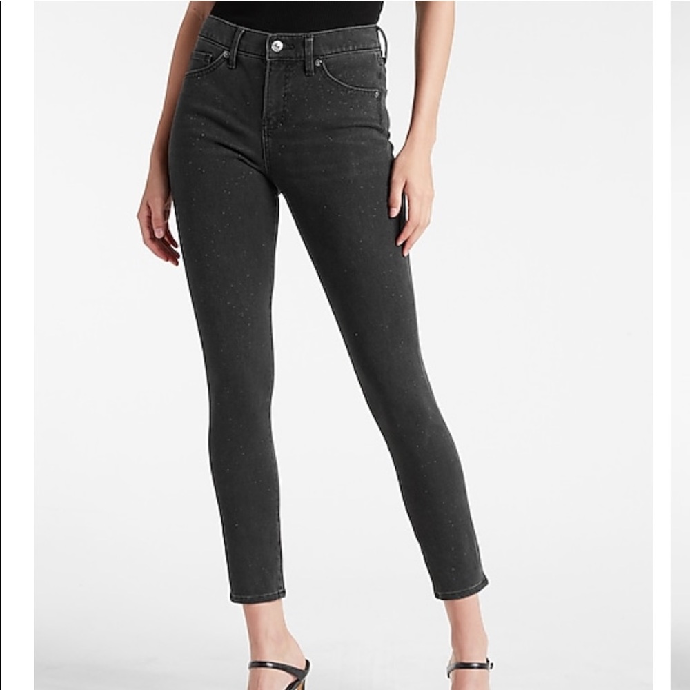 Size 2 SHORT mid-rise skinny jeans with GLITTER